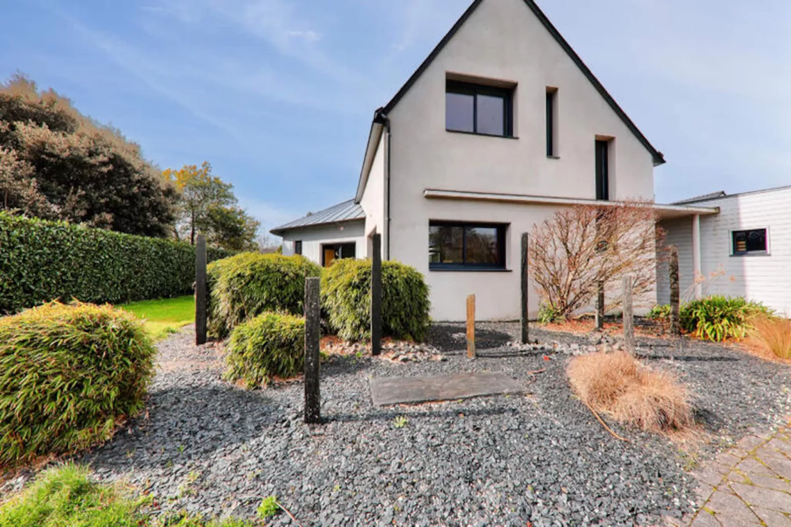 Maison à Saint-Armel-Nicht zugeordnet