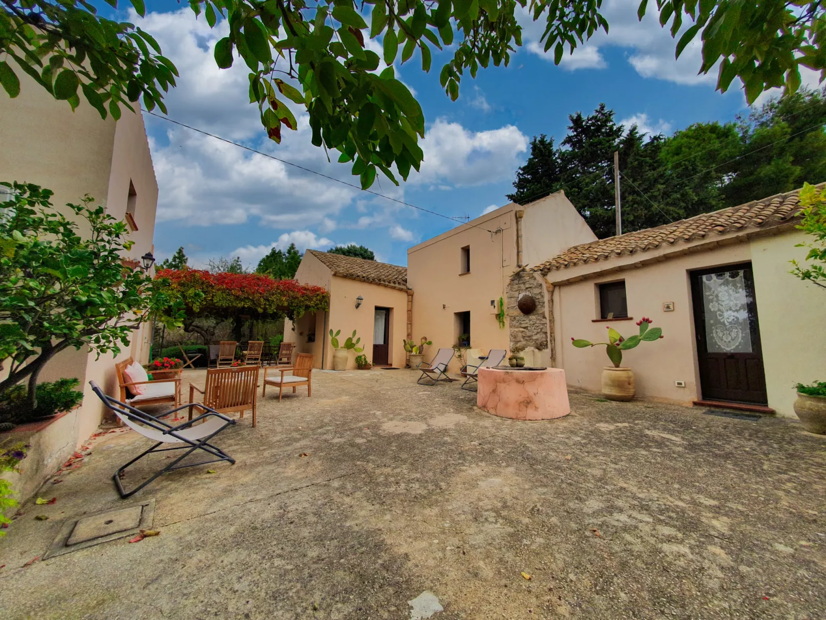 Baglio Anastè-Dehors