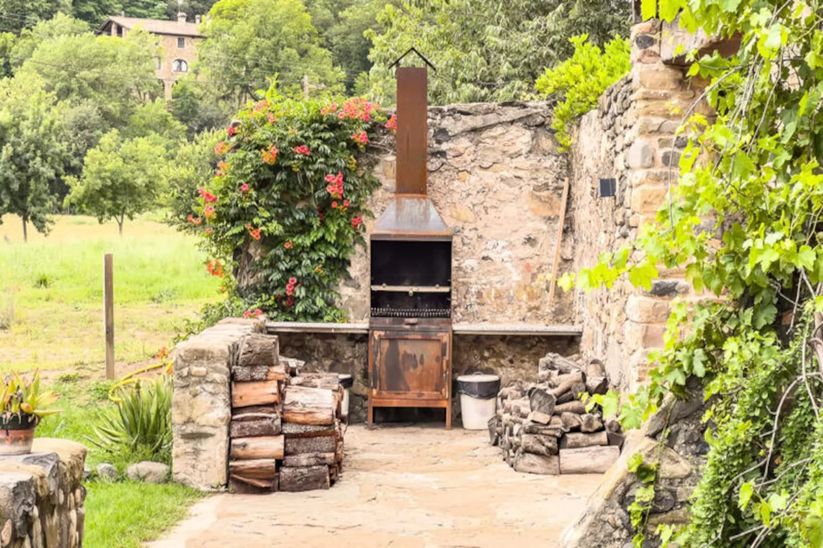 Mobil Home - Bungalow - Cottage à Montagut i Oix-Nicht zugeordnet