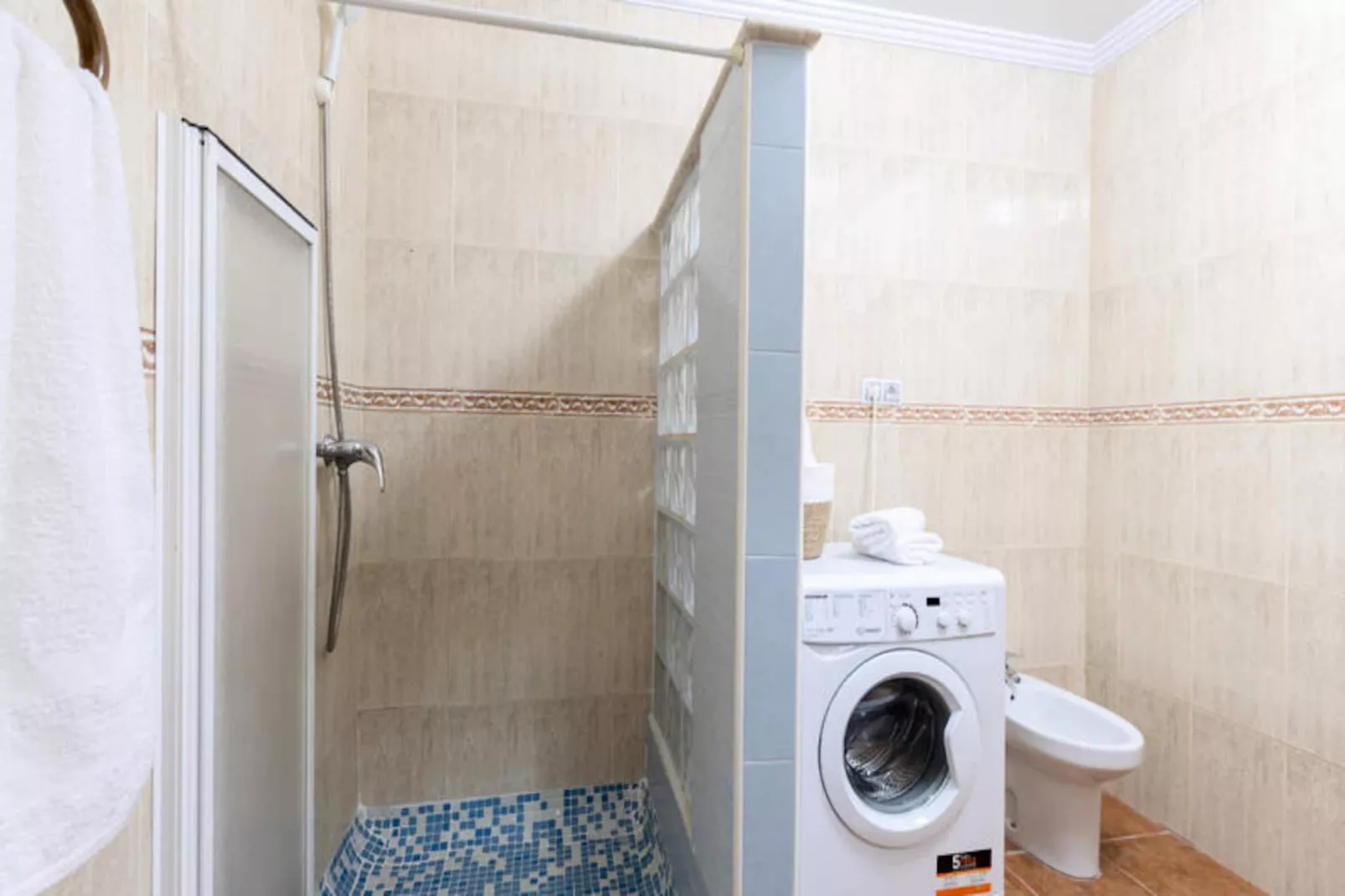 Maison à Dolores-Non tagué