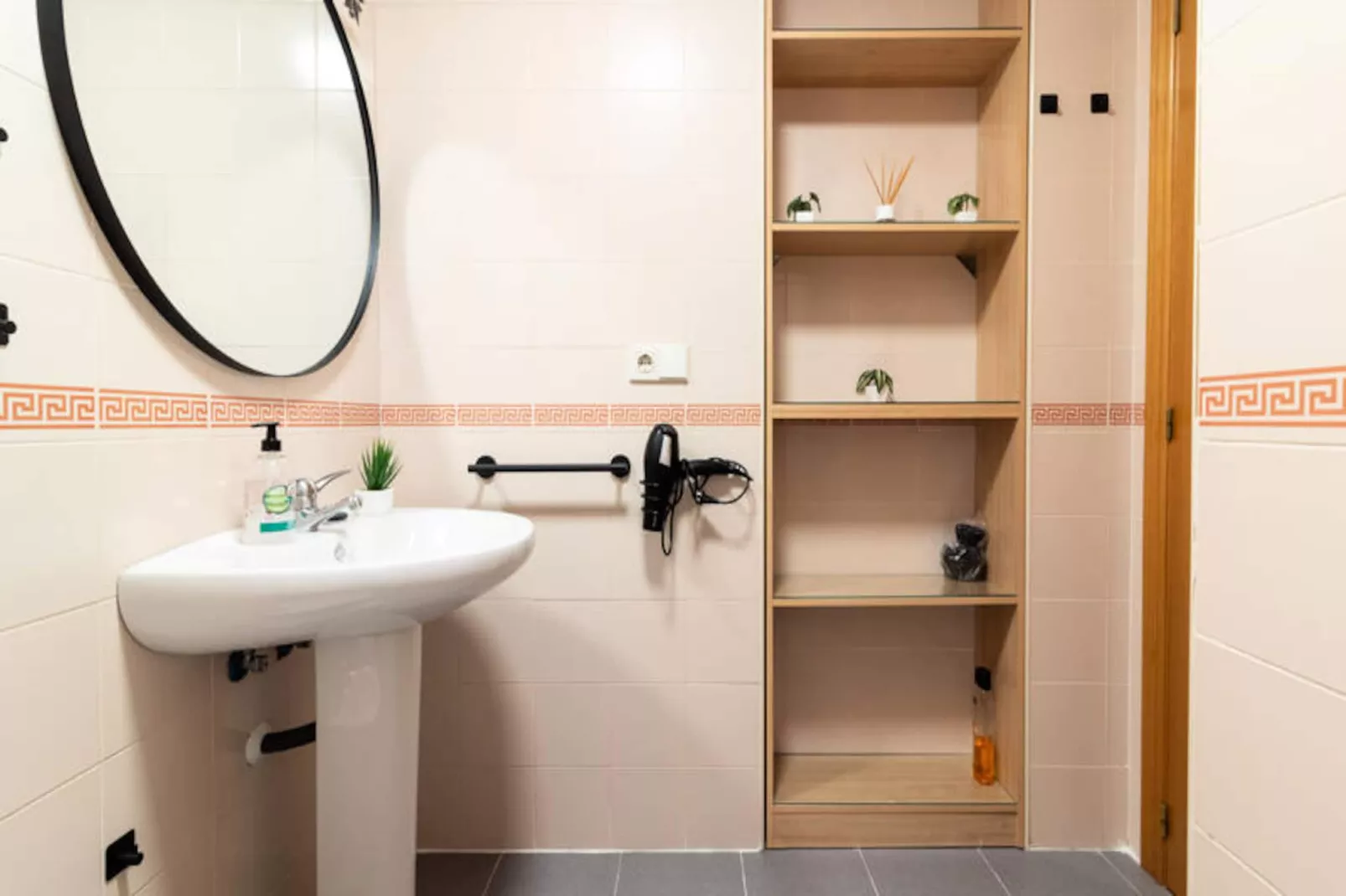 Appartements à Canet d'En Berenguer-Nicht zugeordnet