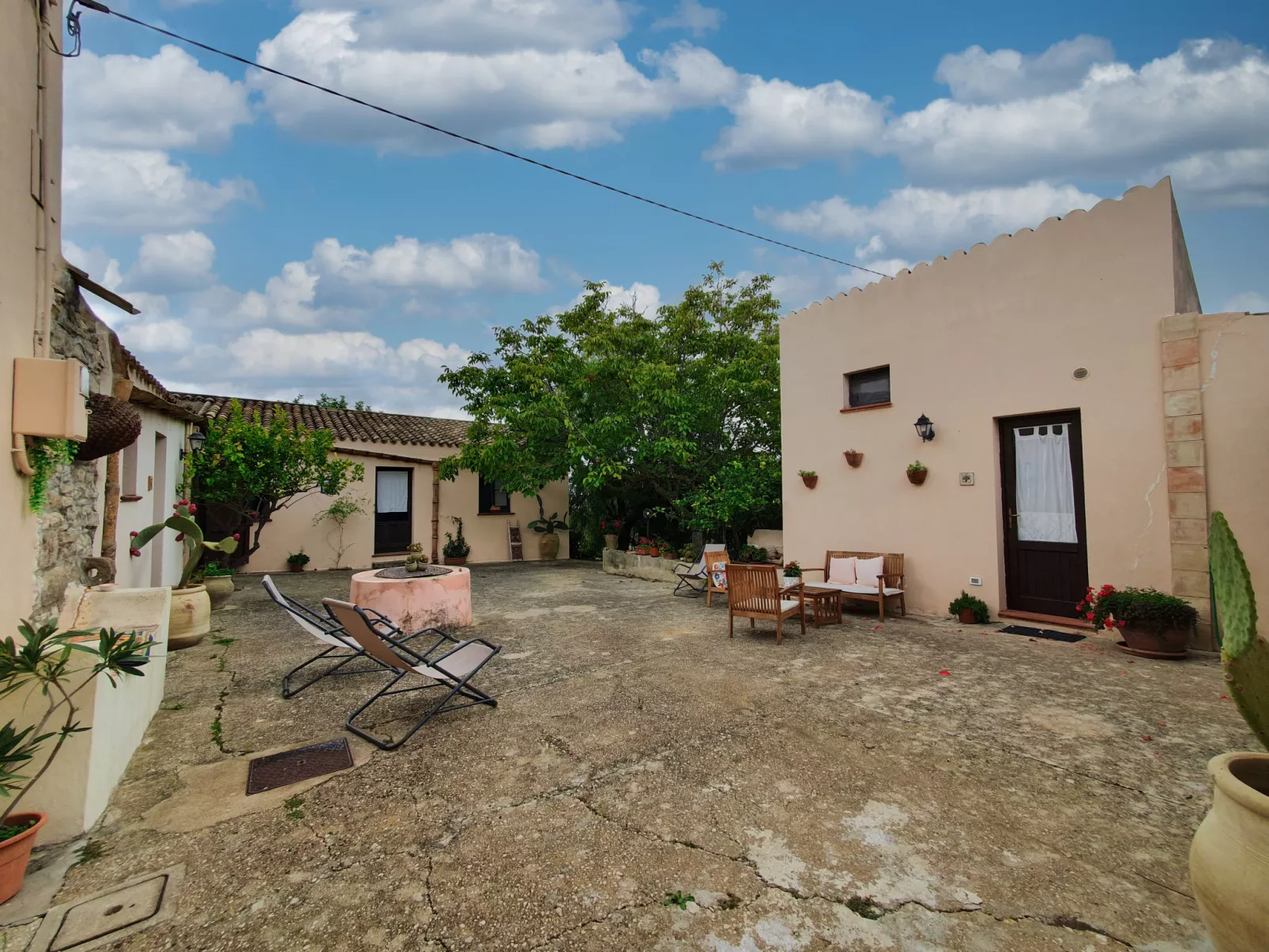 Baglio Anastè-Dehors