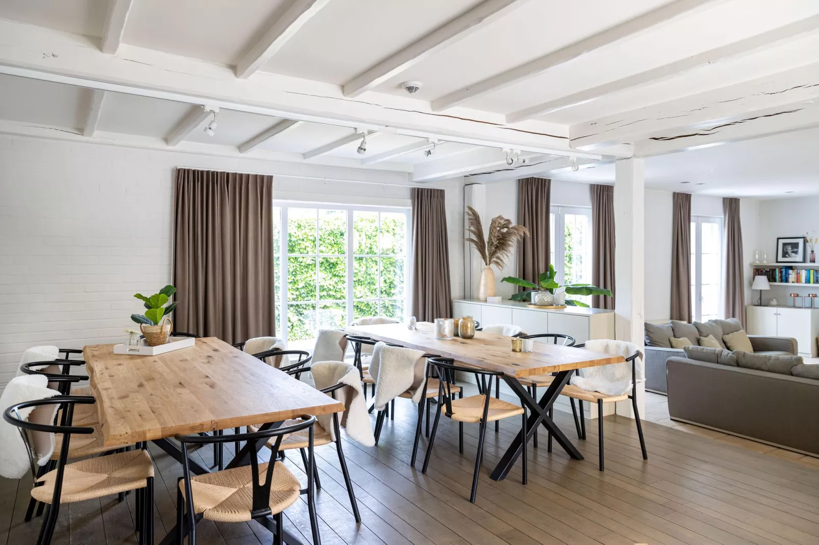 Villa Petunias-Salle à manger