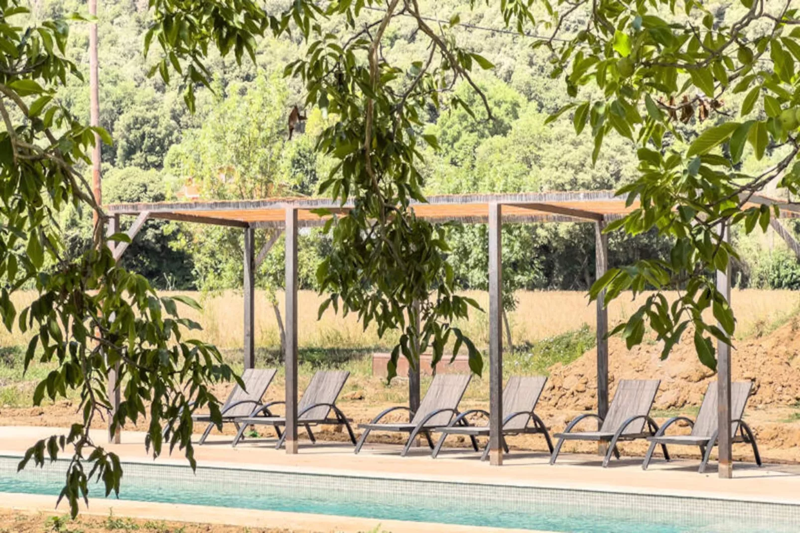 Mobil Home - Bungalow - Cottage à Montagut i Oix-Non tagué