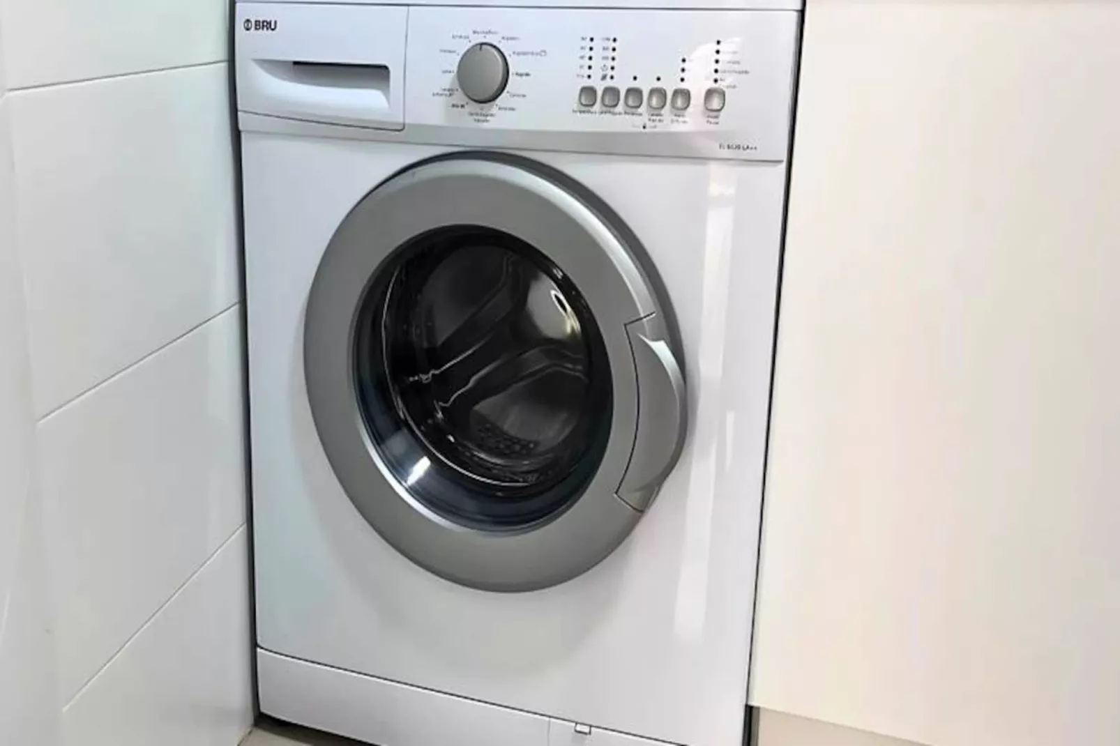 Appartement Lumineux &agrave; 50m De La Plage Avec Piscine Et Parking-Untagged