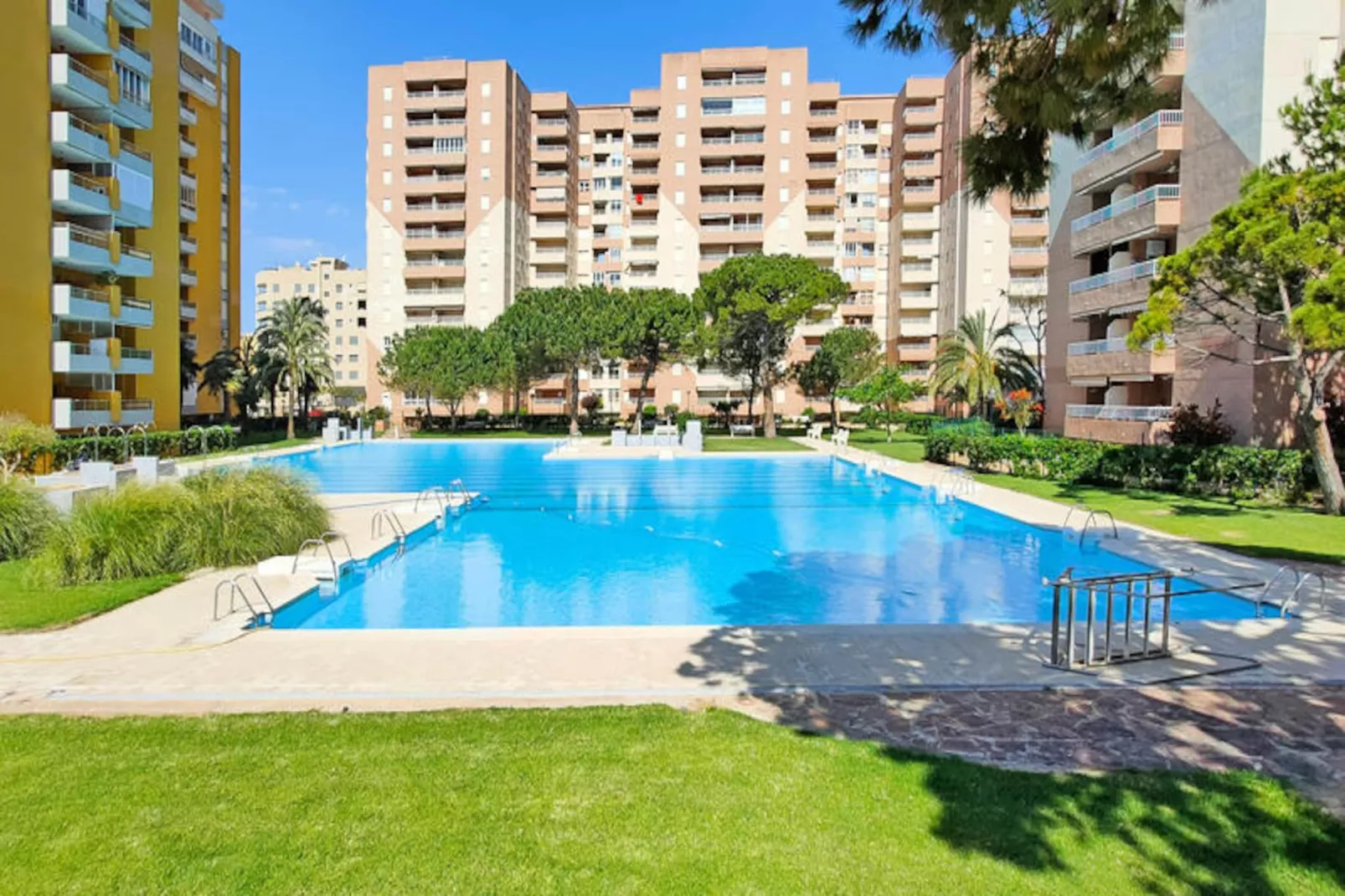 Appartements à Canet d'En Berenguer-Nicht zugeordnet