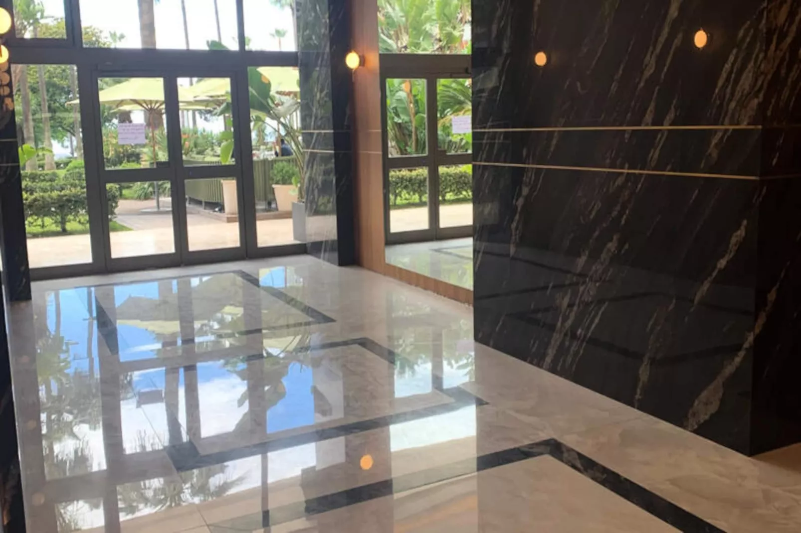 Studio à Cannes-Untagged