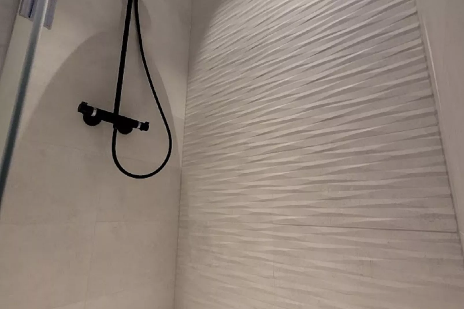 D'Ereplatse comfortkamer-Badezimmer