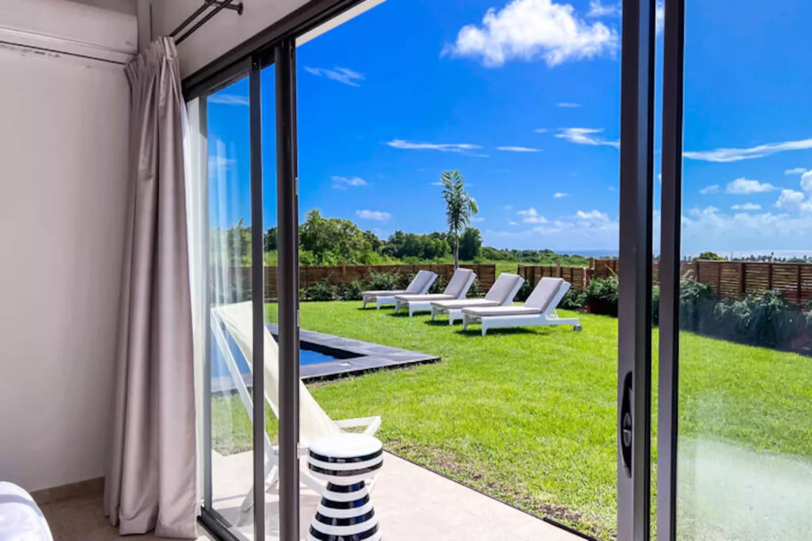 Maison à Saint François-Non tagué