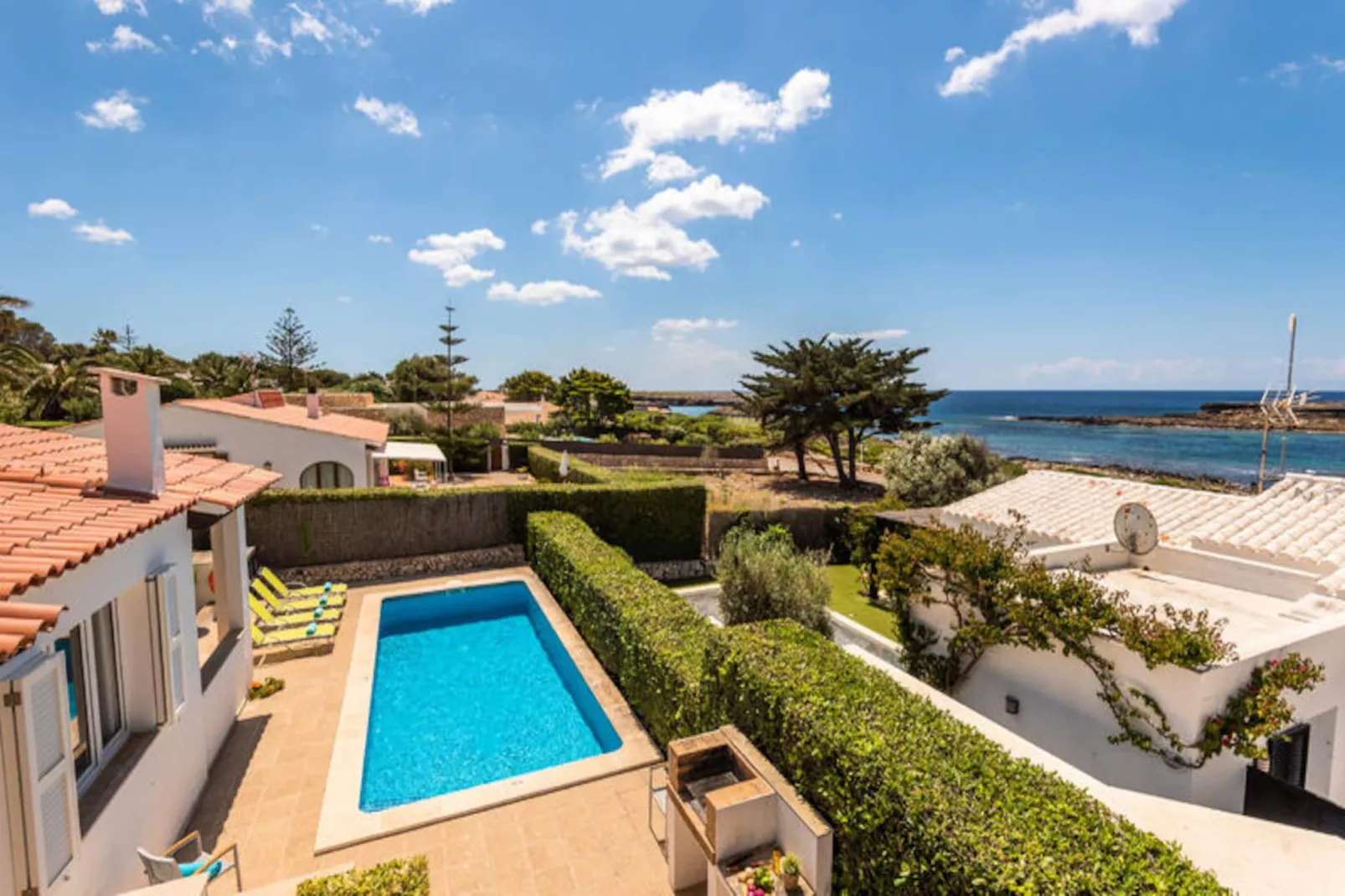 Maison à Binisafuller-Untagged