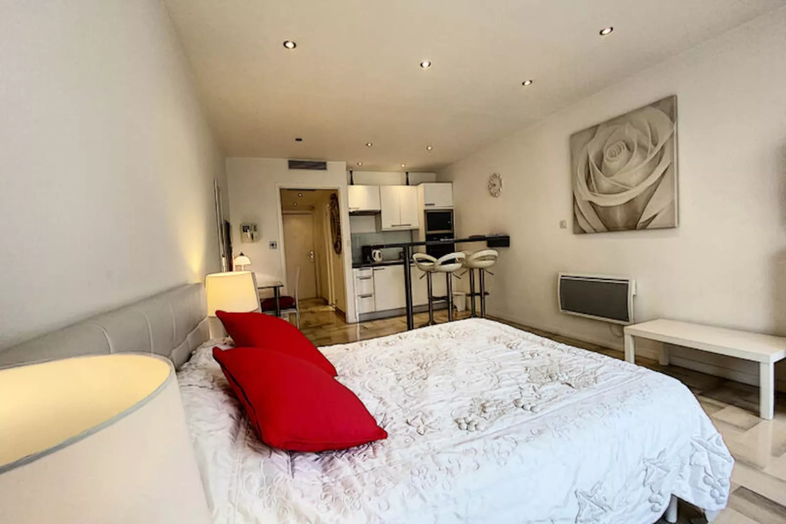 Studio à Cannes-Non tagué