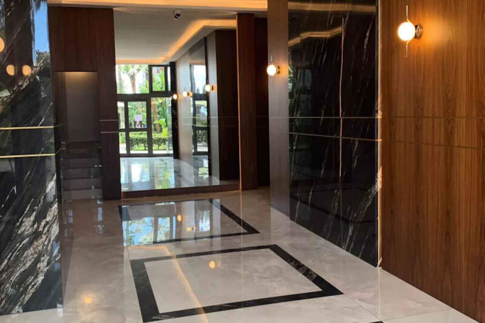 Studio à Cannes-Untagged