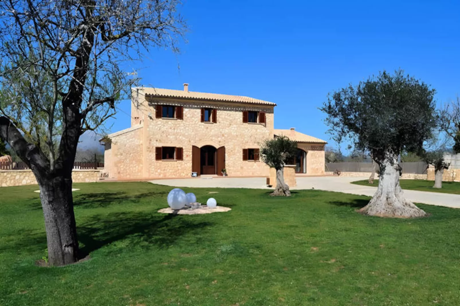 Maison à Búger-Untagged