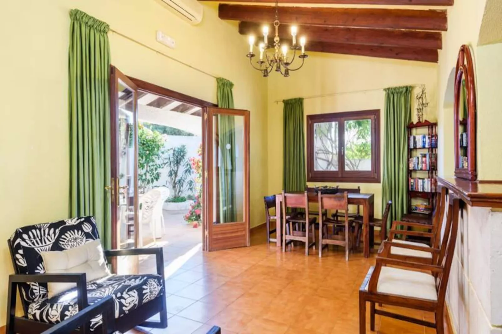 Maison à Cala'n Porter-Untagged