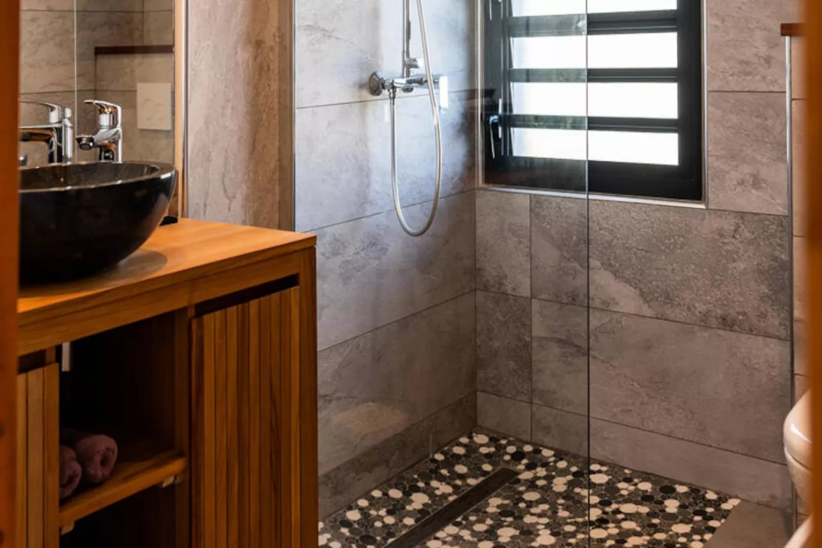 Maison à Saint François - Untagged