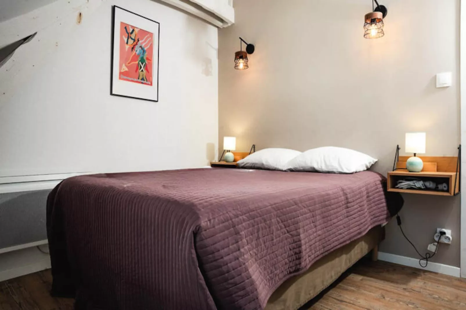 Maison à Coly-Non tagué