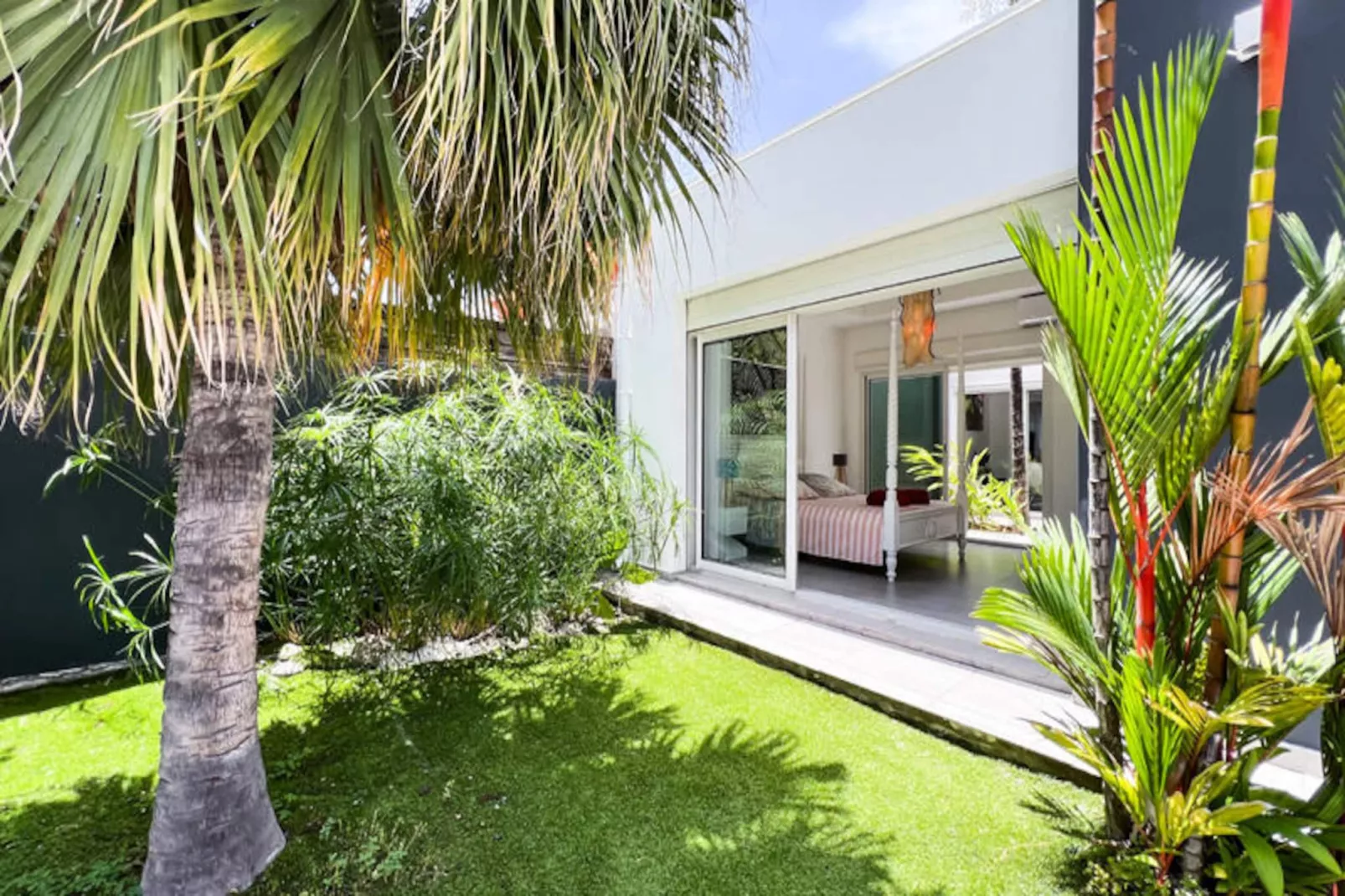 Maison à Saint François - Untagged