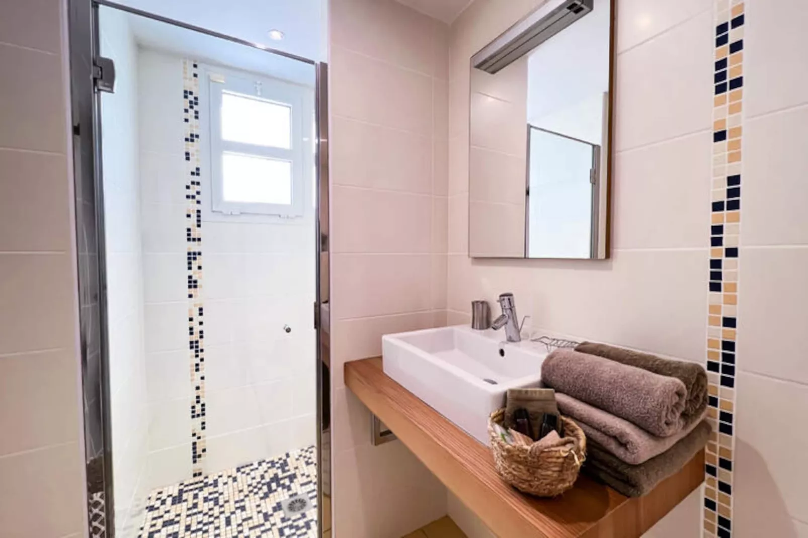 Maison à Saint François - Untagged