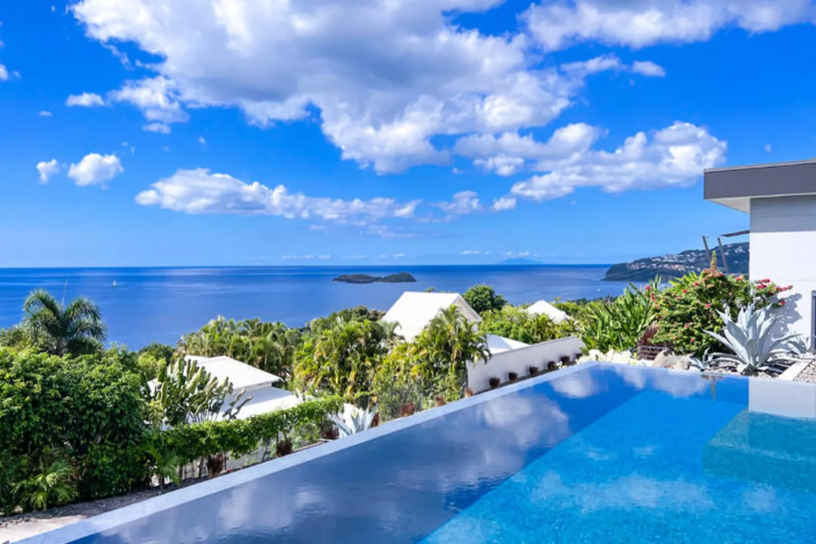 Maison à Bouillante-Untagged