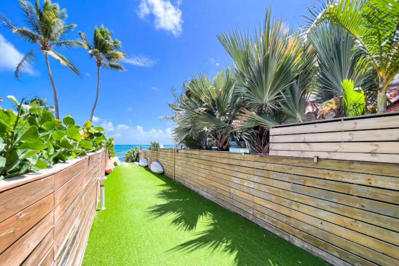 Maison à Saint François - Untagged