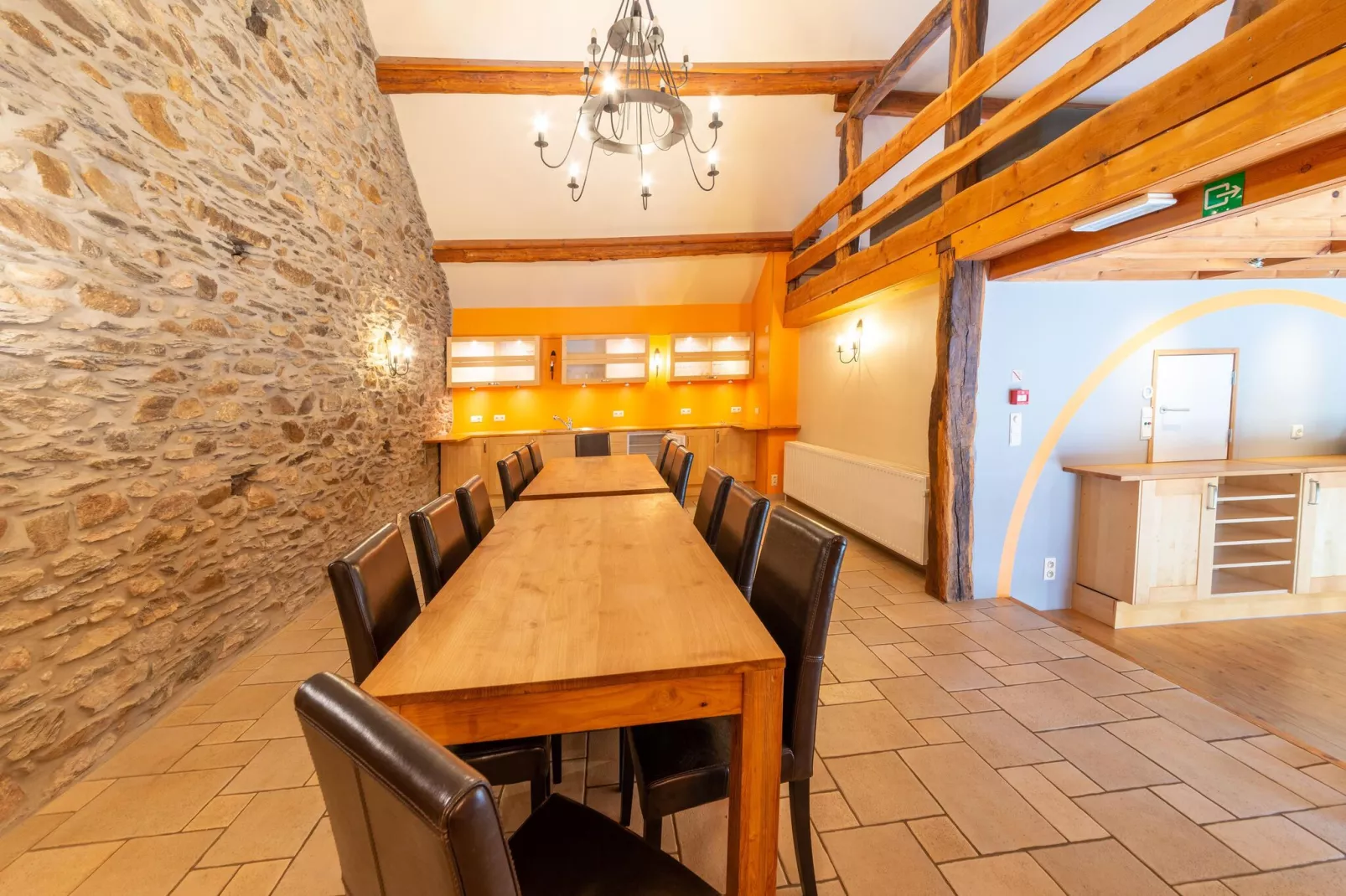 Le Relais Enchanteur-Dining room