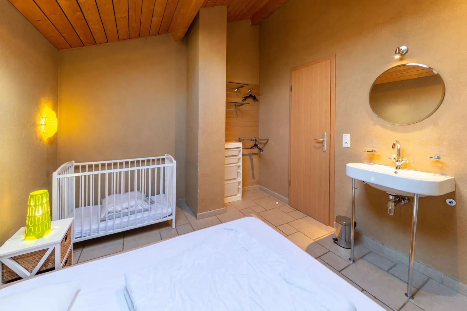 Le Relais Enchanteur-Bedroom
