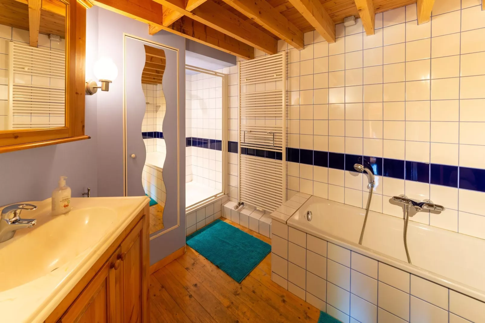 Le Relais Enchanteur-Bathroom