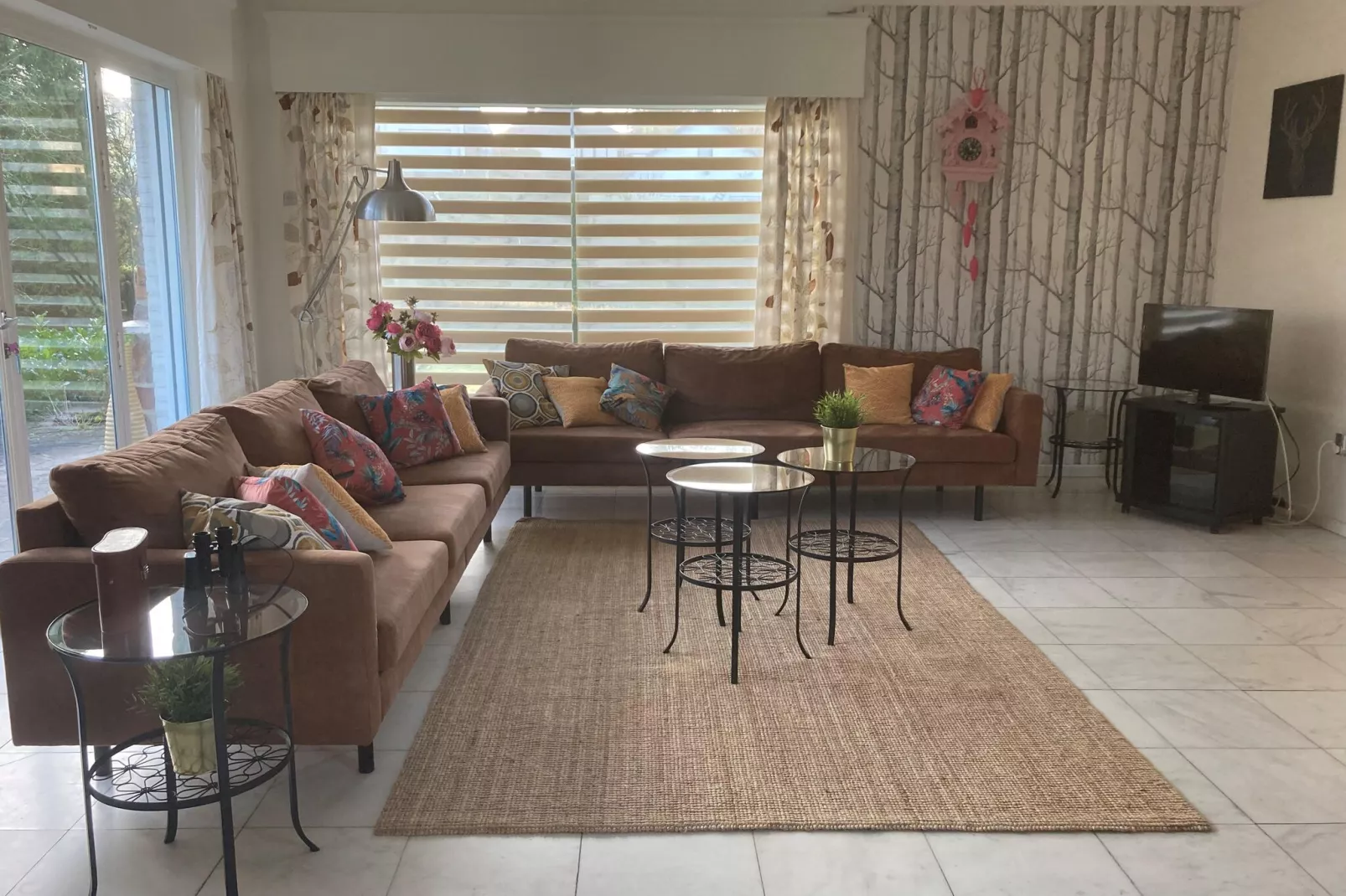 La Vue Phénoménale-Living room