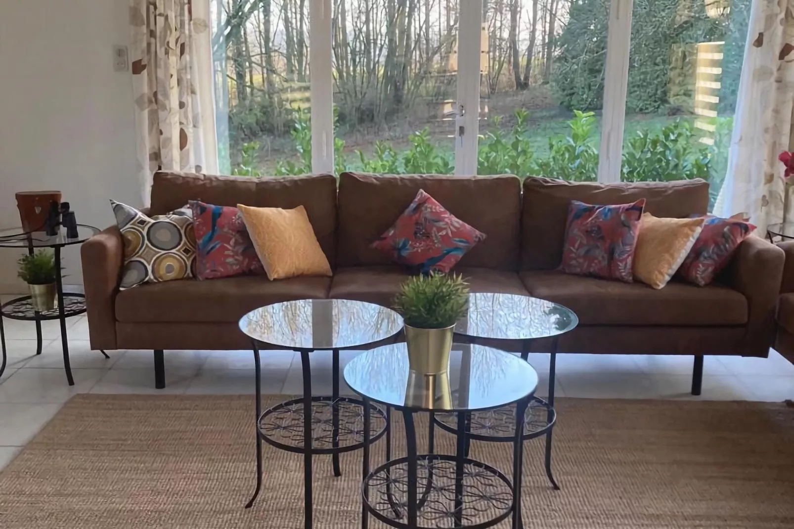 La Vue Phénoménale-Living room