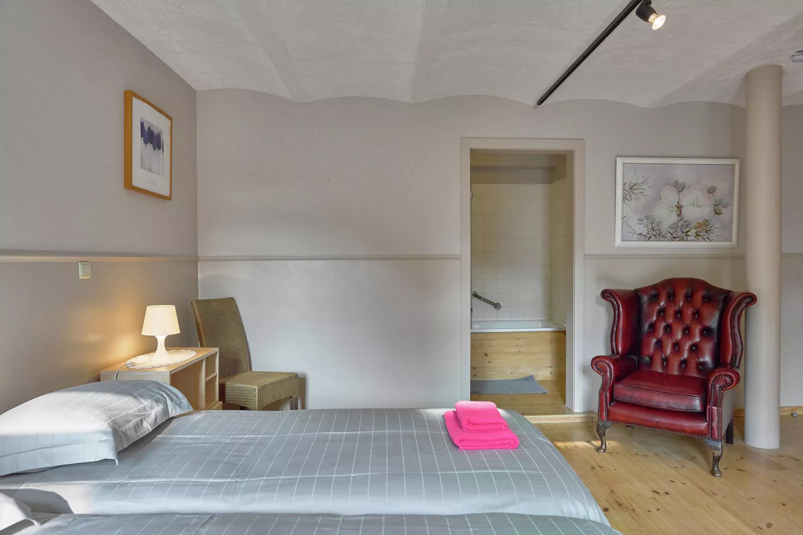 Het Bloesemklooster-Bedroom