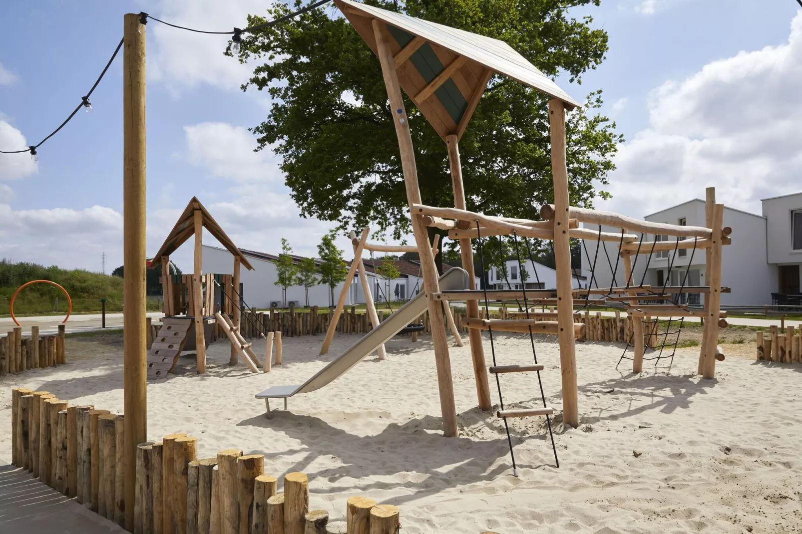 Park Eksel 2-Park facilities