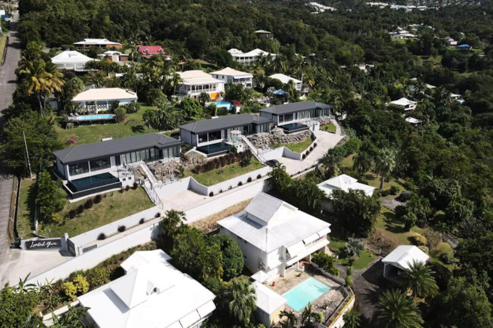 Maison à Bouillante-Untagged