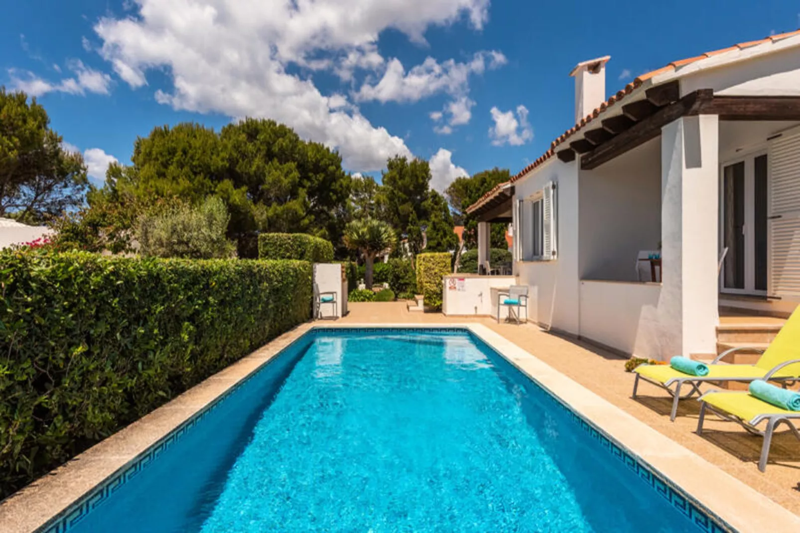 Maison à Binisafuller-Untagged