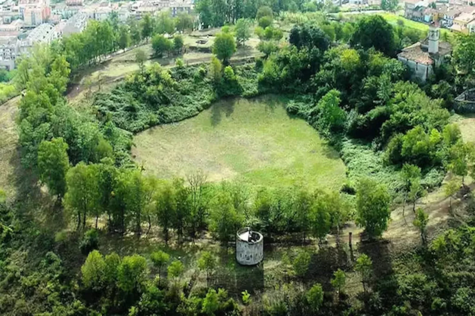 Appartements à Montagut i Oix-Nicht zugeordnet