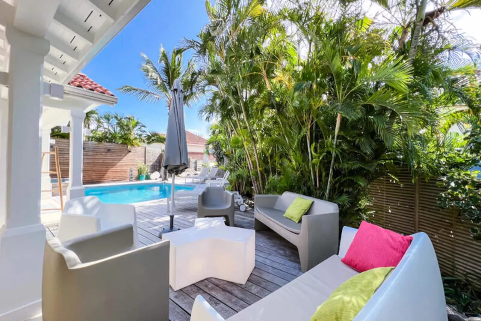 Maison à Saint François - Untagged