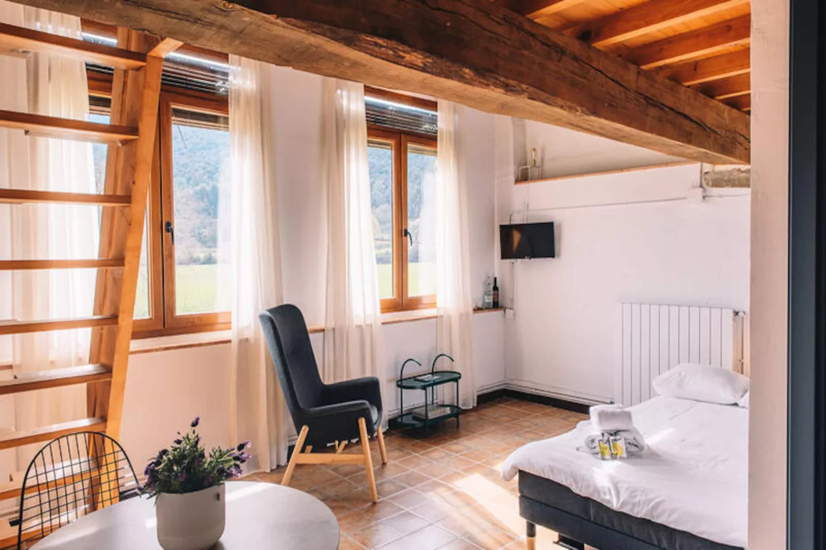 Mobil Home - Bungalow - Cottage à Montagut i Oix-Nicht zugeordnet