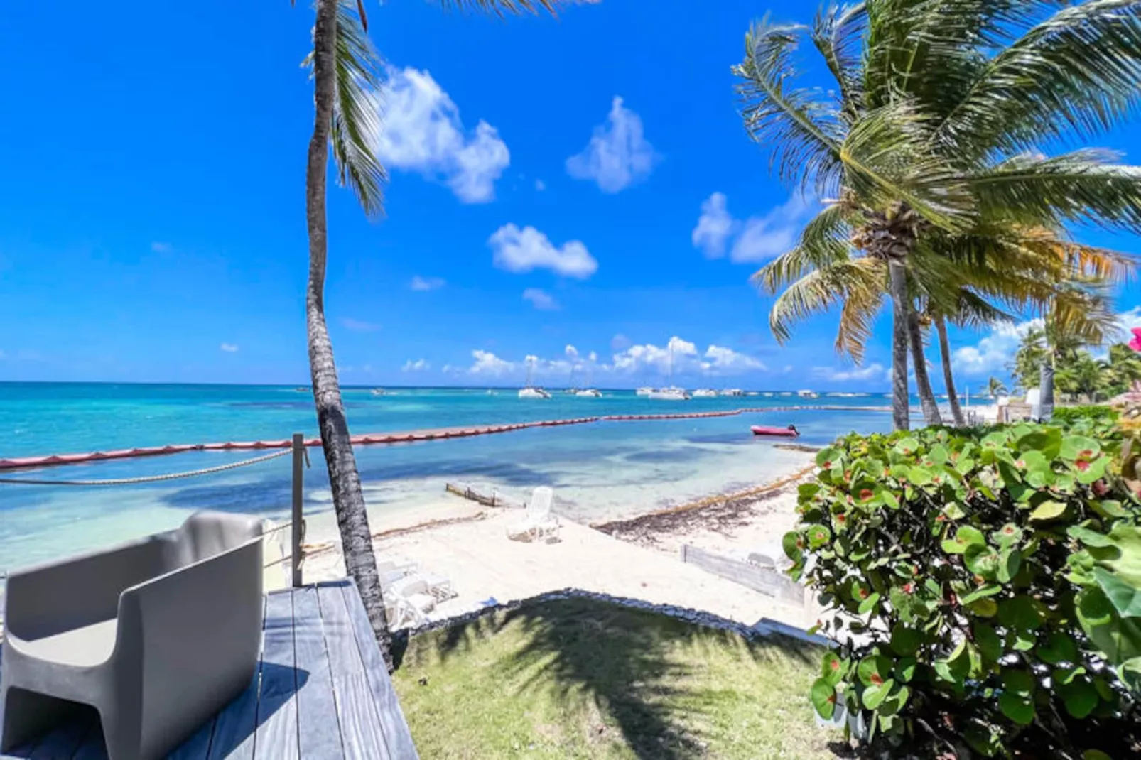 Maison à Saint François - Untagged