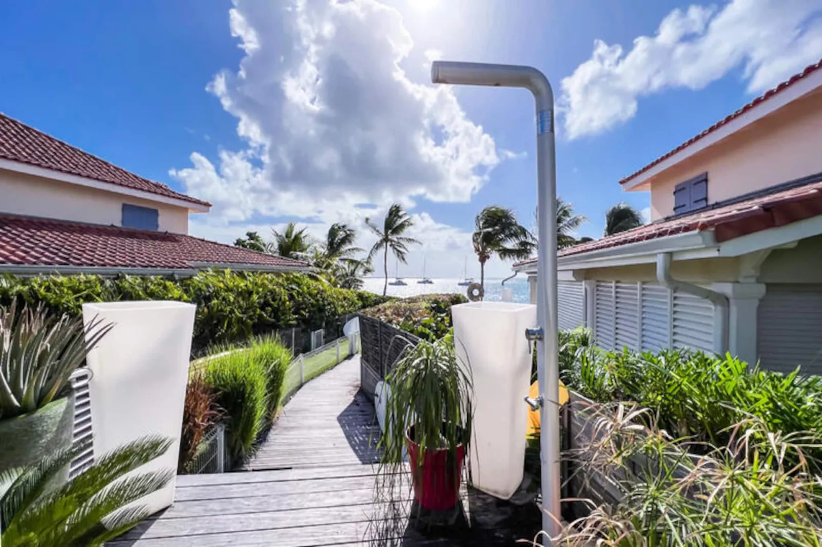 Maison à Saint François - Untagged