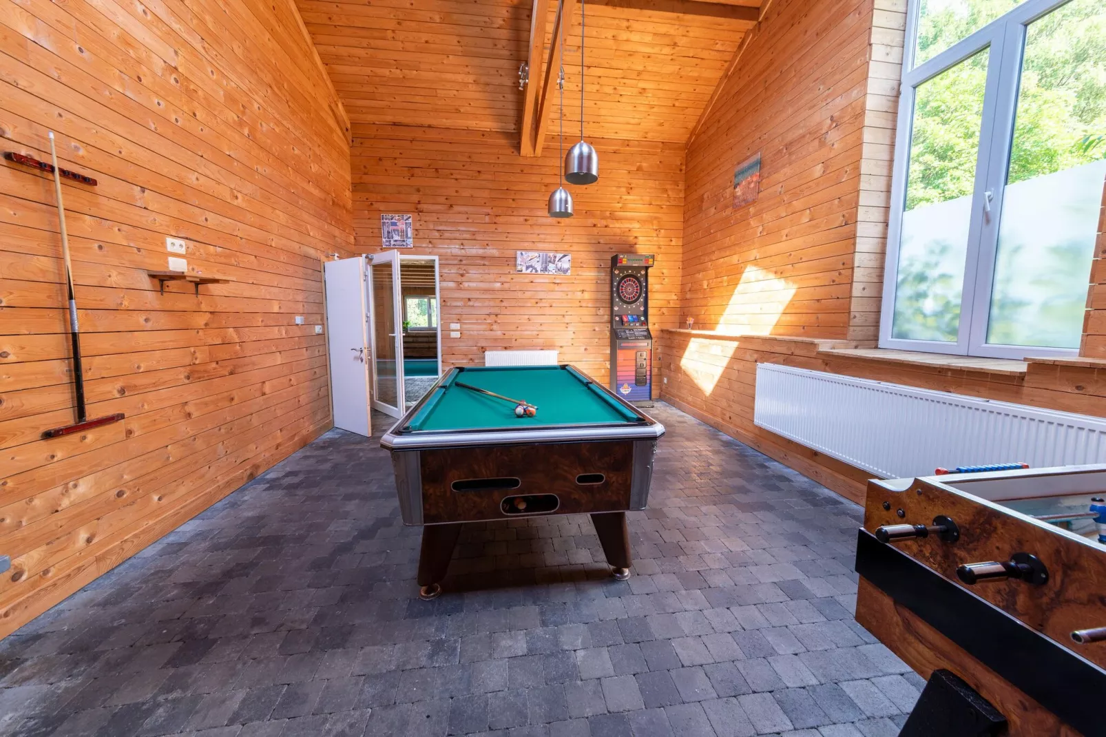Orée du Bois-Recreation room