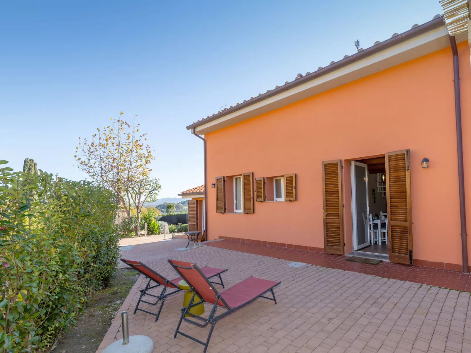 La Melatina Country-Draußen