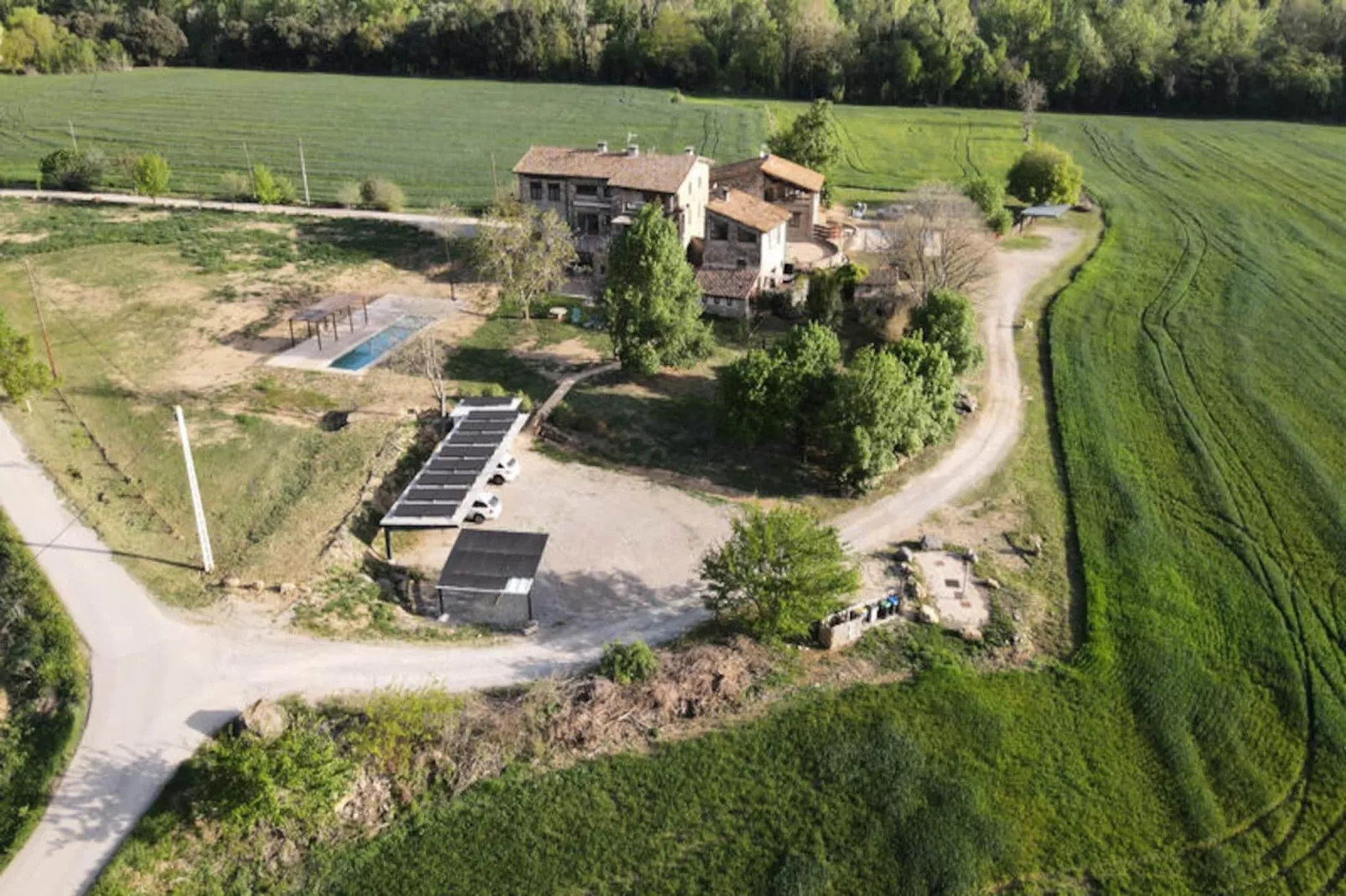 Mobil Home - Bungalow - Cottage à Montagut i Oix-Non tagué