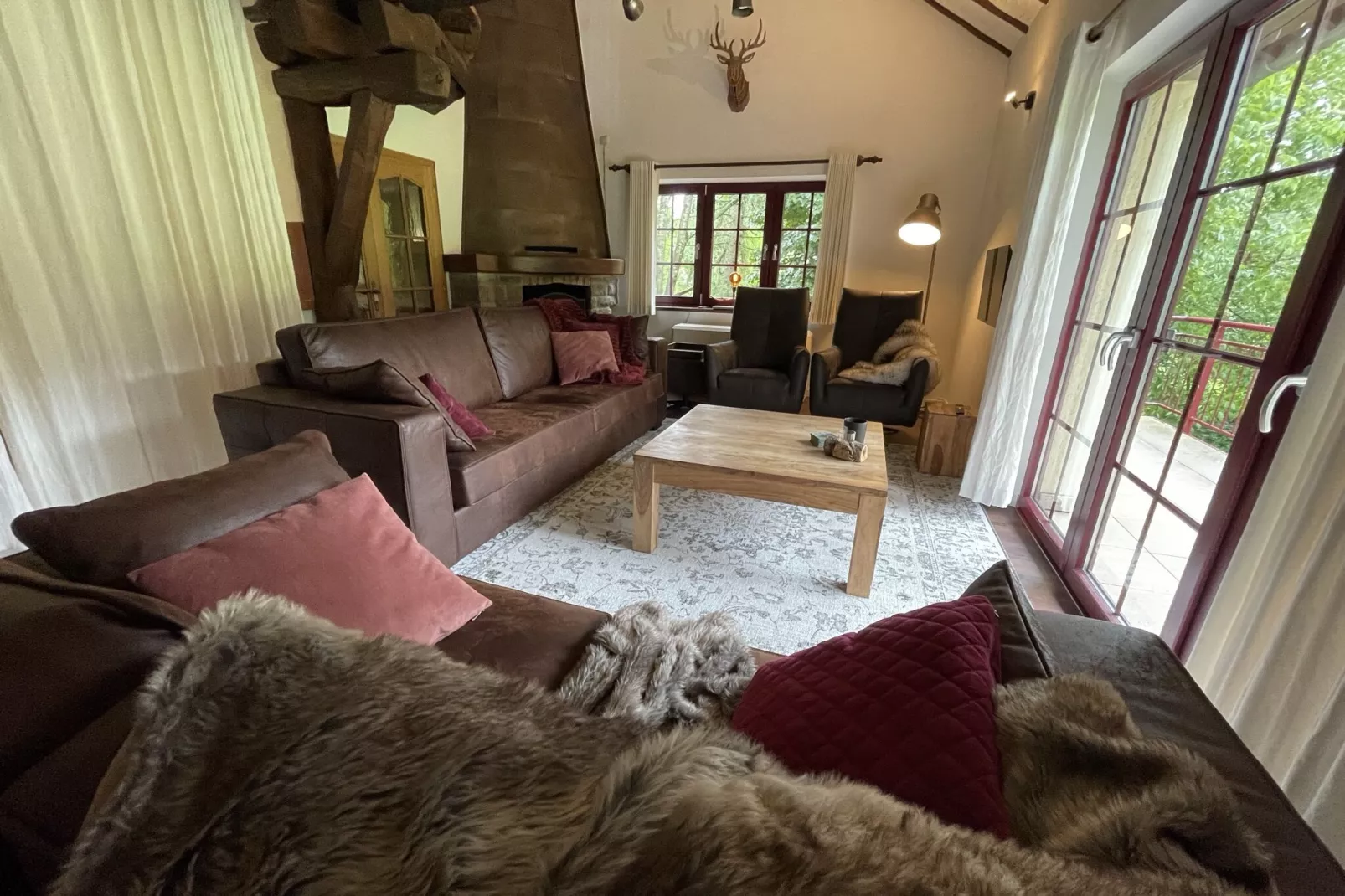 Son de l'Our-Living room