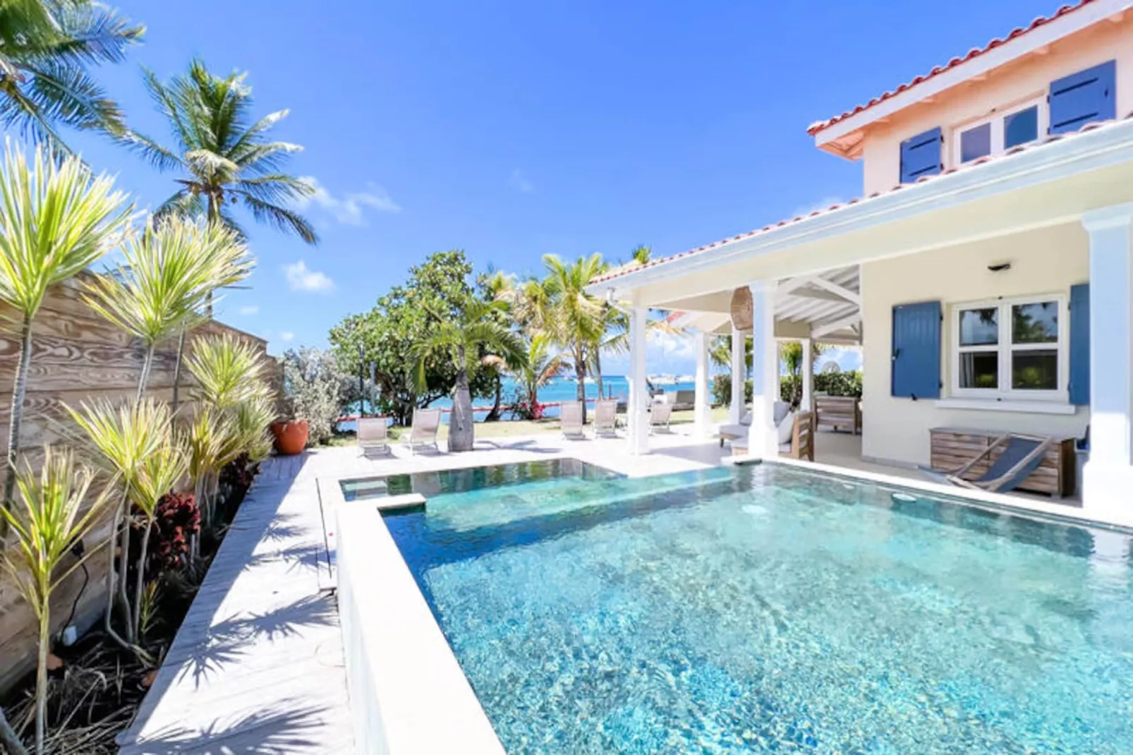 Maison à Saint François - Untagged