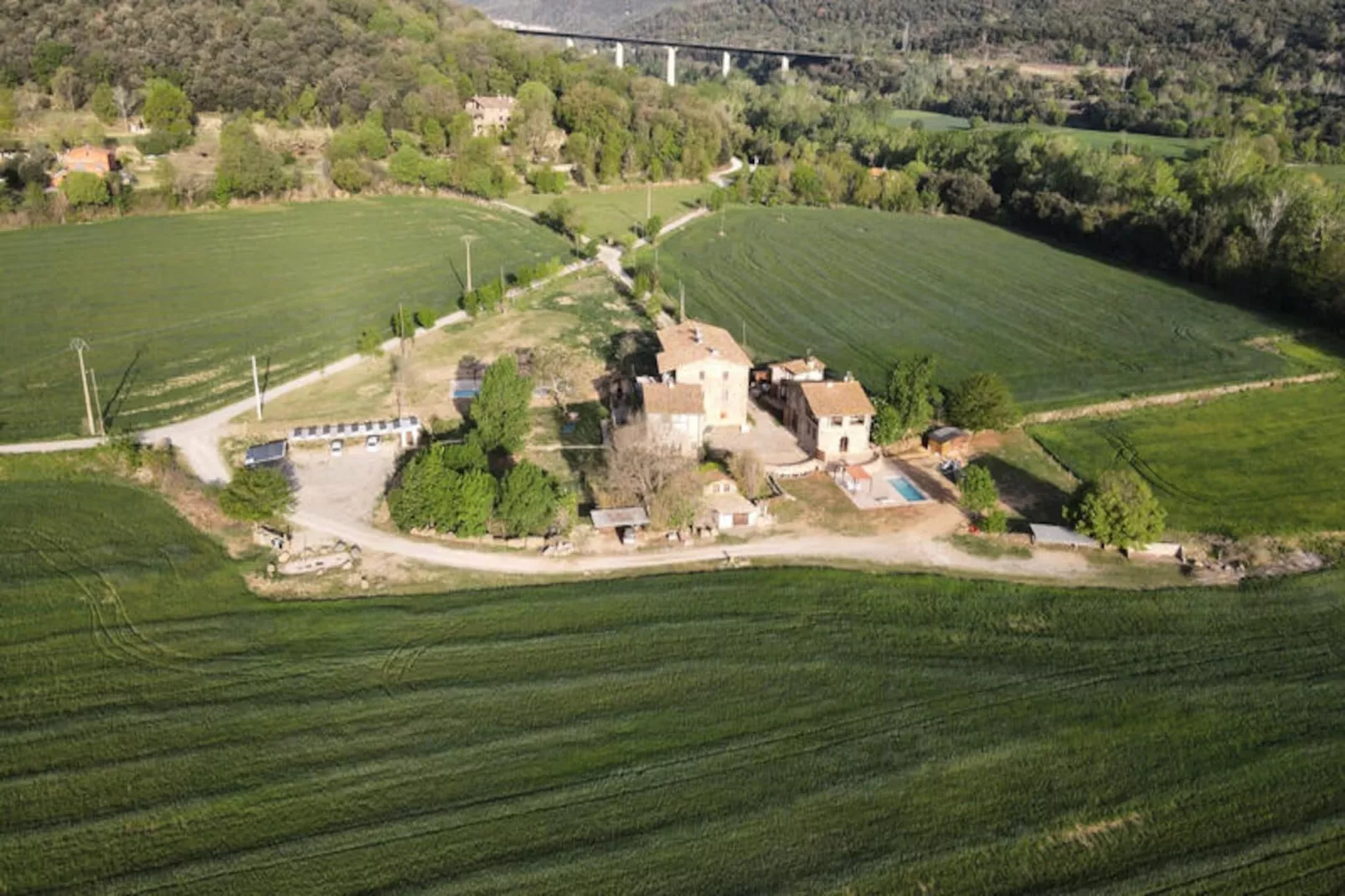 Mobil Home - Bungalow - Cottage à Montagut i Oix-Non tagué