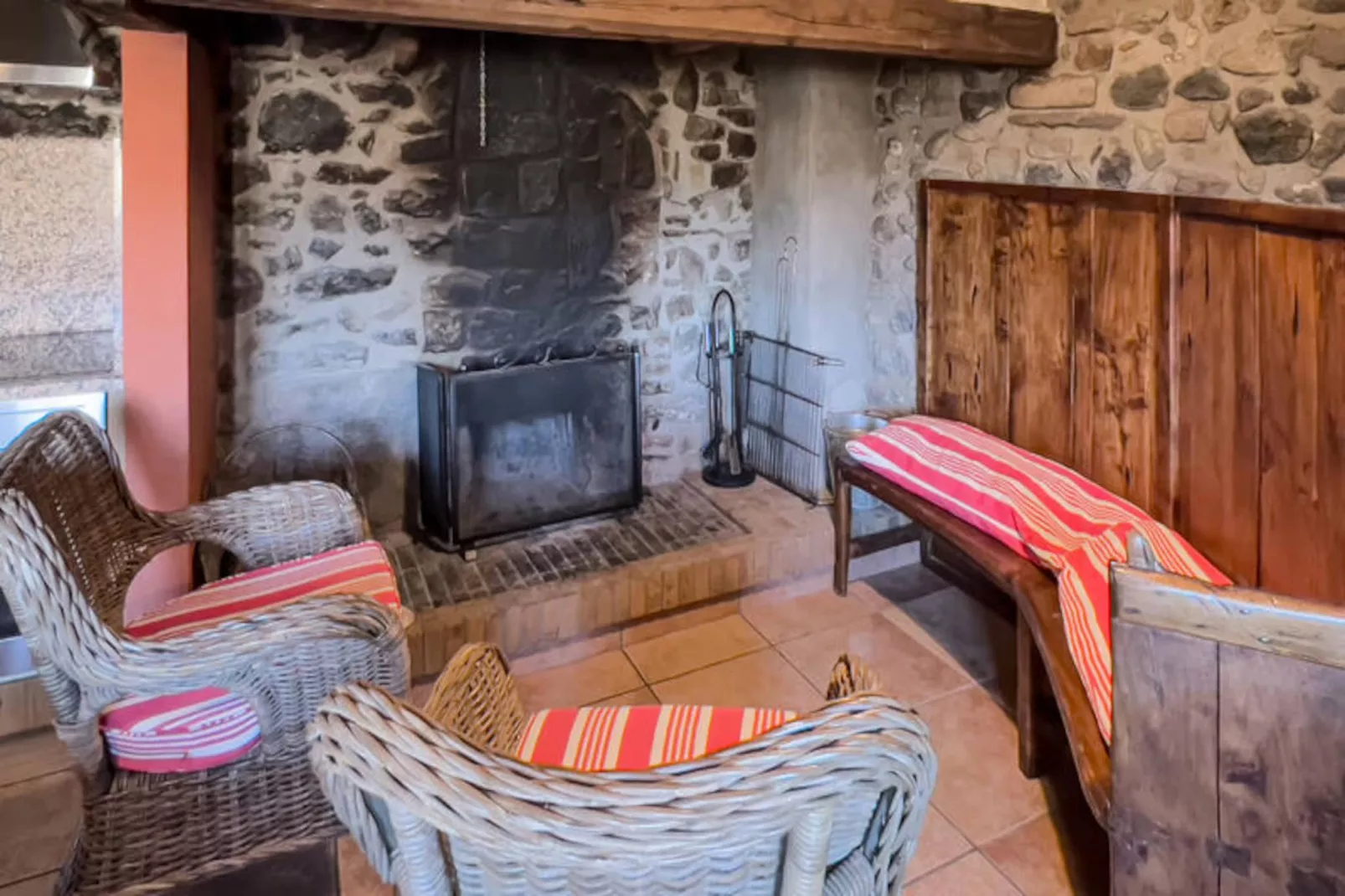 Maison à Sant Feliu de Pallerols-Nicht zugeordnet