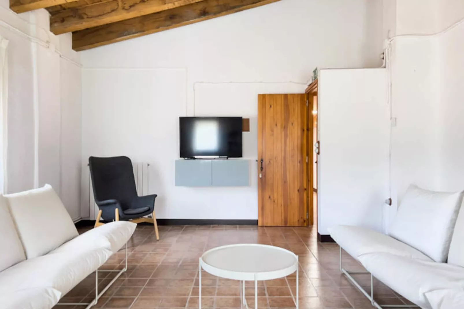 Mobil Home - Bungalow - Cottage à Montagut i Oix-Non tagué