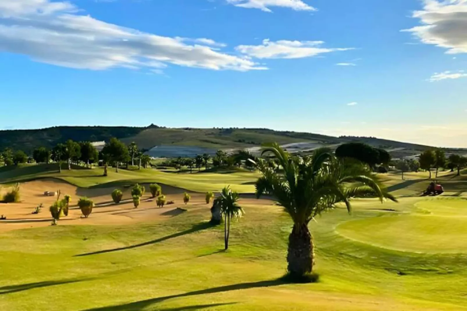 Golf, Soleil Et Piscine Priv&eacute;e Pour Un S&eacute;jour De R&ecirc;ve !-Untagged