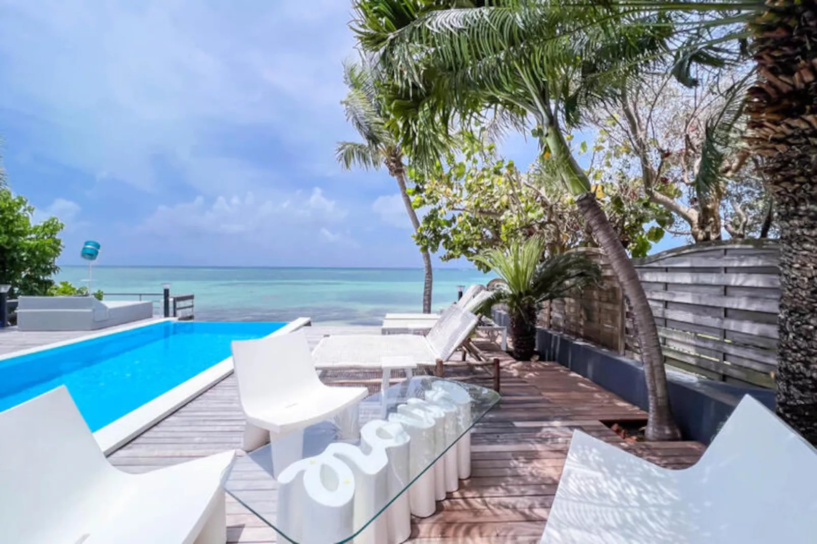 Maison à Saint François - Untagged