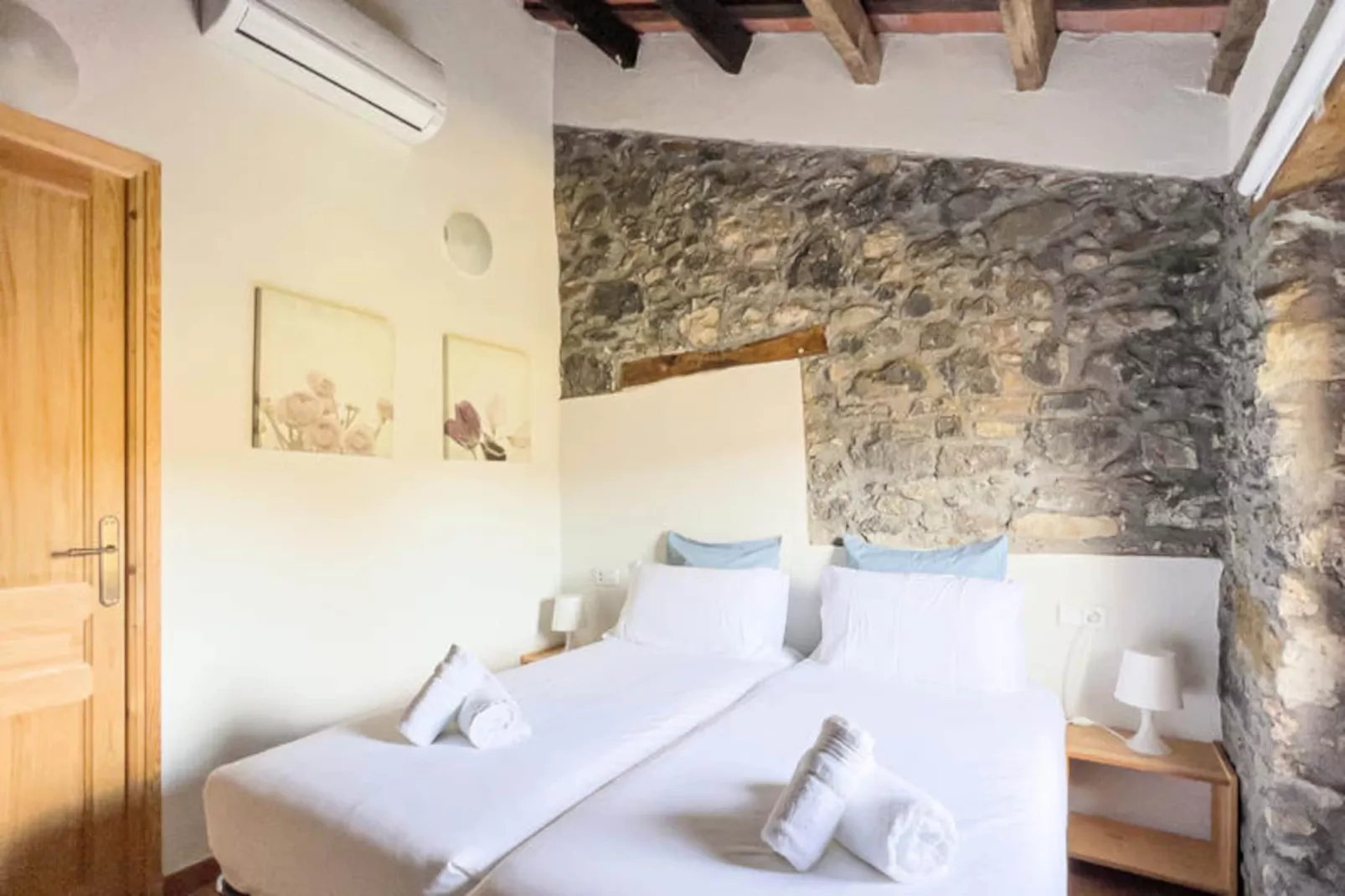 Mobil Home - Bungalow - Cottage à Sant Feliu de Pallerols-Non tagué