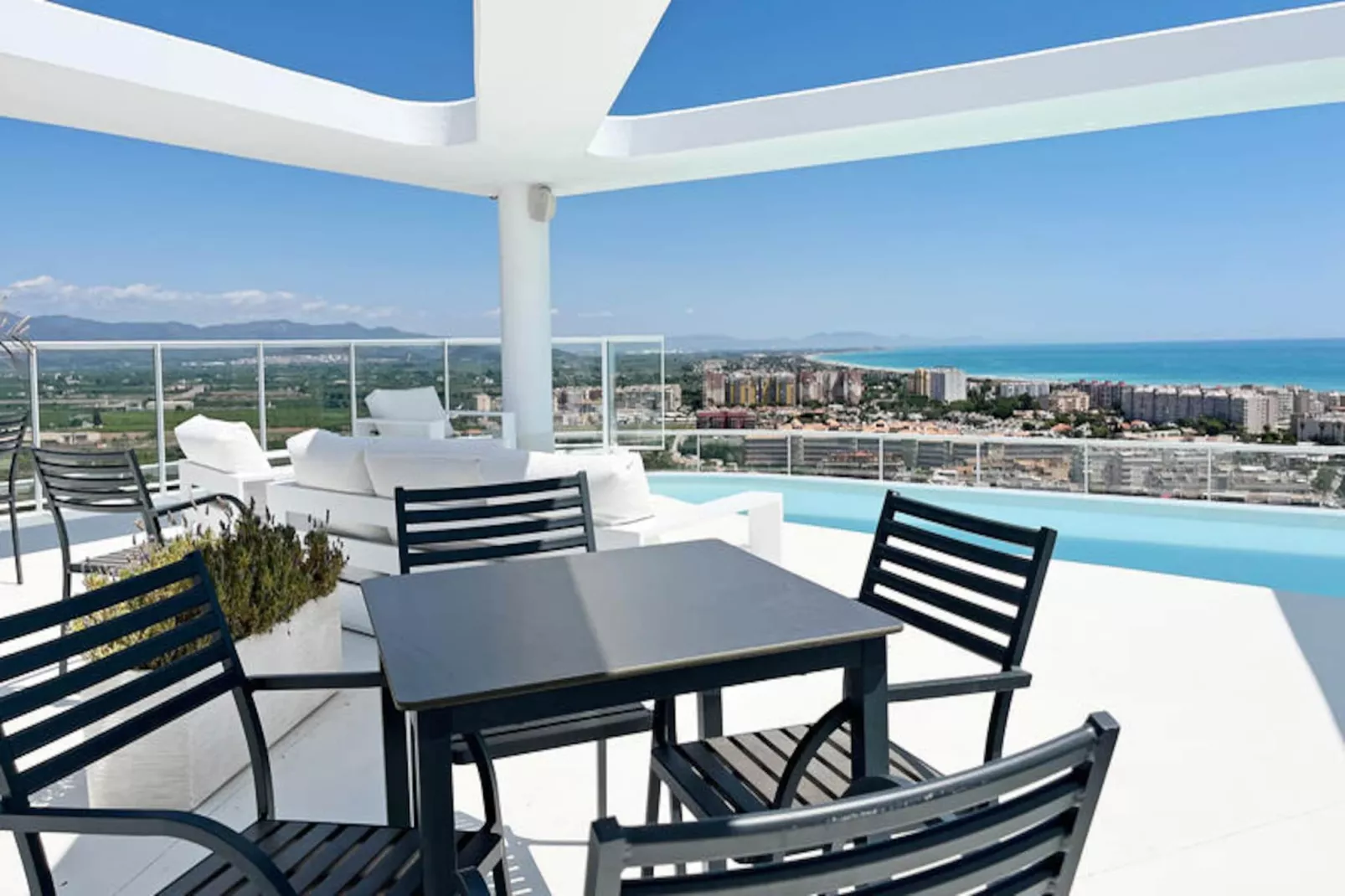 Appartements à Canet d'En Berenguer-Nicht zugeordnet